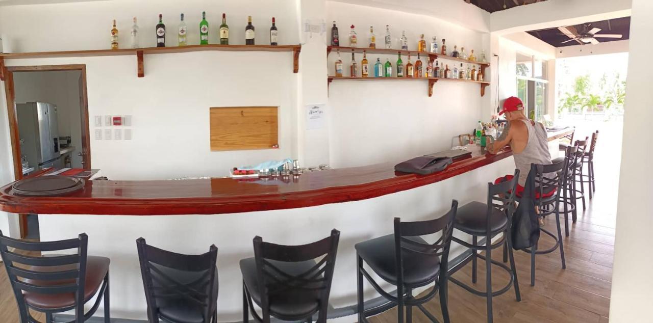 パングラオ Tequila Cove Bed & Breakfast エクステリア 写真